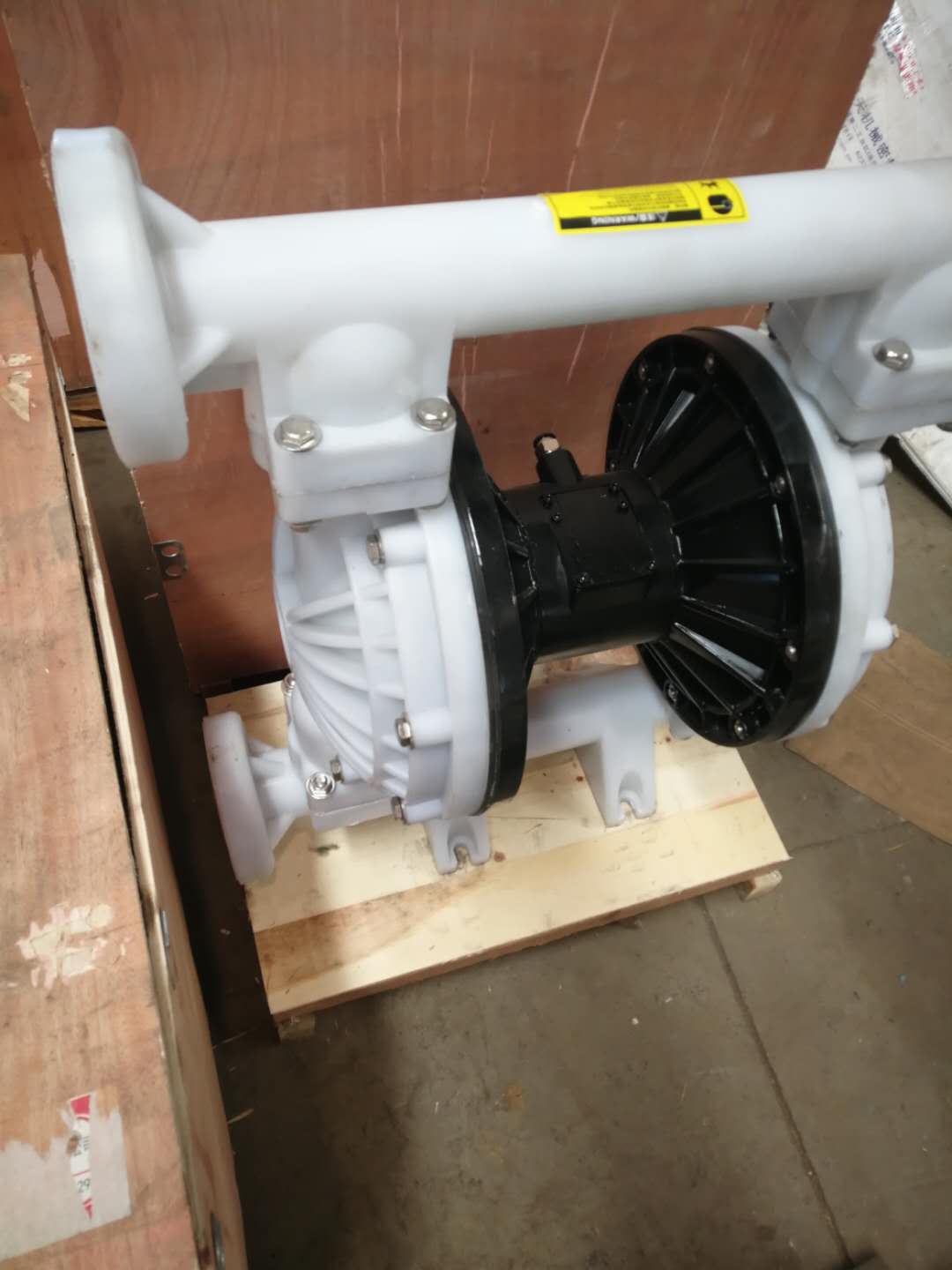 氣動(dòng)隔膜泵